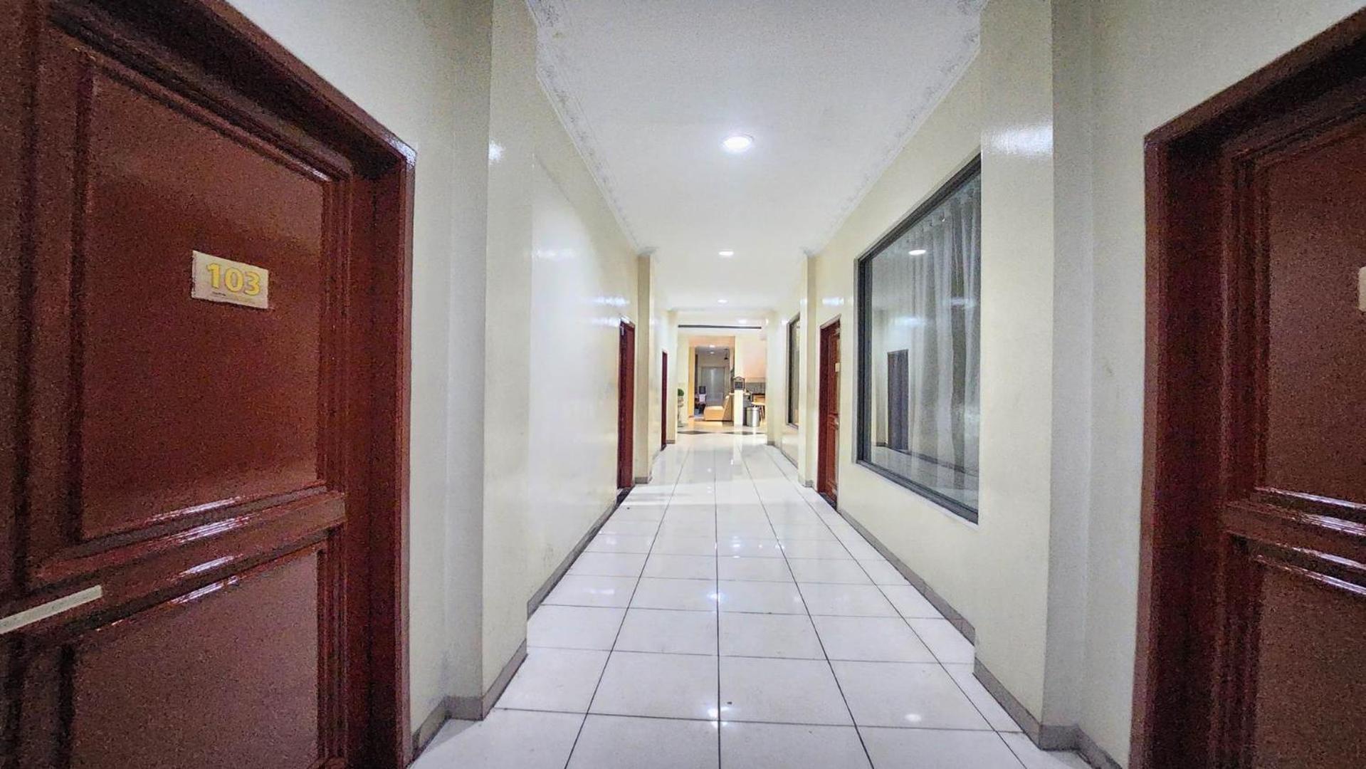 Hotel Bimo Sakti By San Джакарта Екстер'єр фото